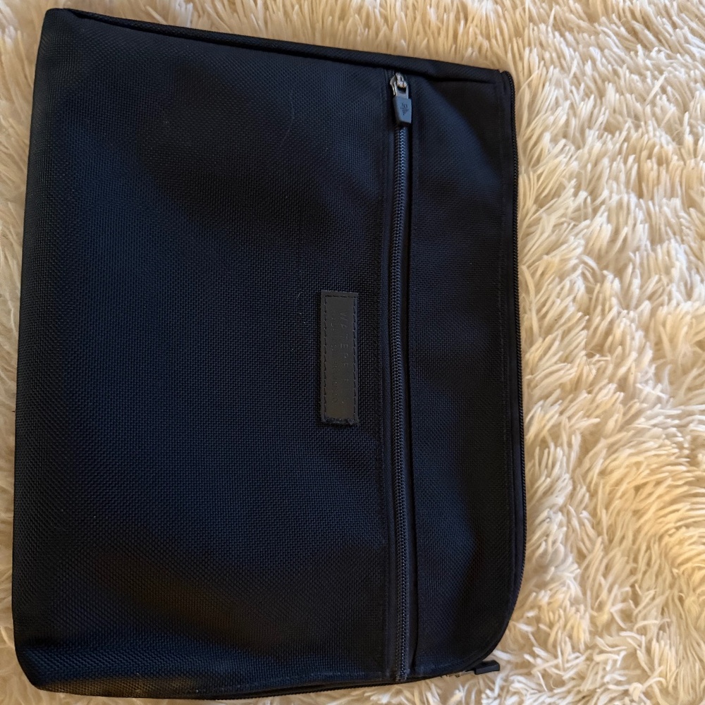 Waterfield AIR CADDY Case/Sleeve for Ipad Pro 13 inch or Ipad Air 13 inch